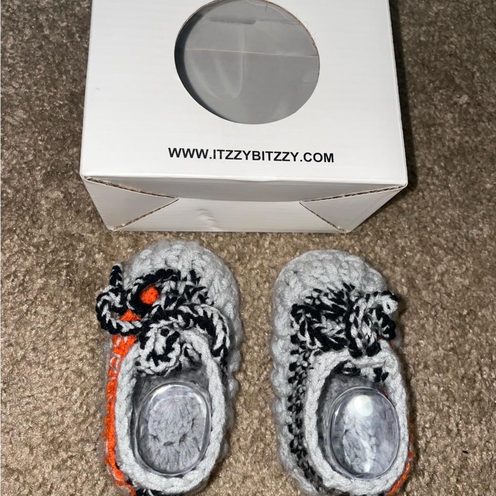Baby Crochet Yeezy Belu